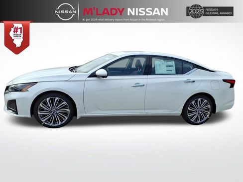 New 2025 Nissan Altima 2.5 SL image 4