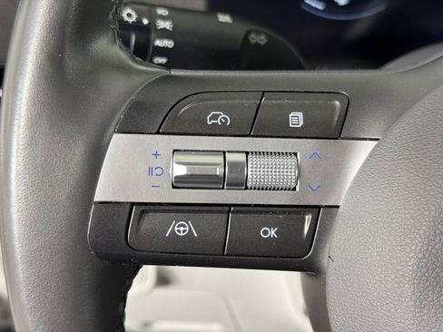 Used 2024 Hyundai Kona SEL AWD/4WD image 24