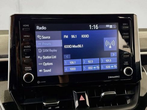 Used 2022 Toyota Corolla SE FWD image 34