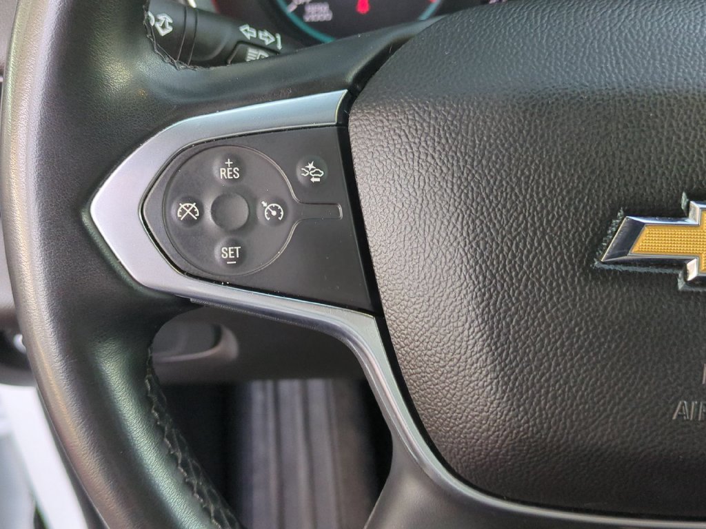 Used 2023 Chevrolet Traverse LT FWD image 12