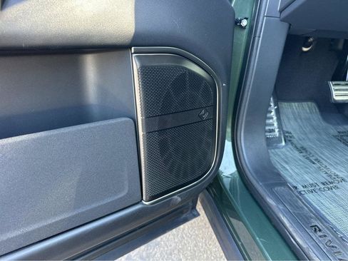 Used 2023 Rivian R1S Adventure image 37