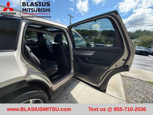 Used 2024 MAZDA CX-90 Plug-In Hybrid w/ Premium Pkg AWD/4WD image 46