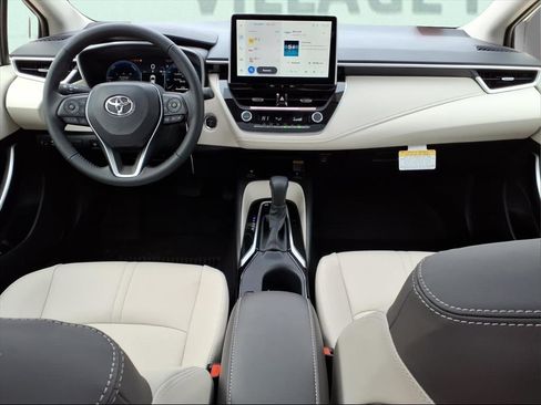 Certified 2026 Toyota Corolla XLE image 11