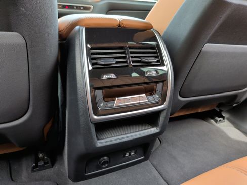 Used 2024 BMW X5 M60i w/ Executive Package image 34