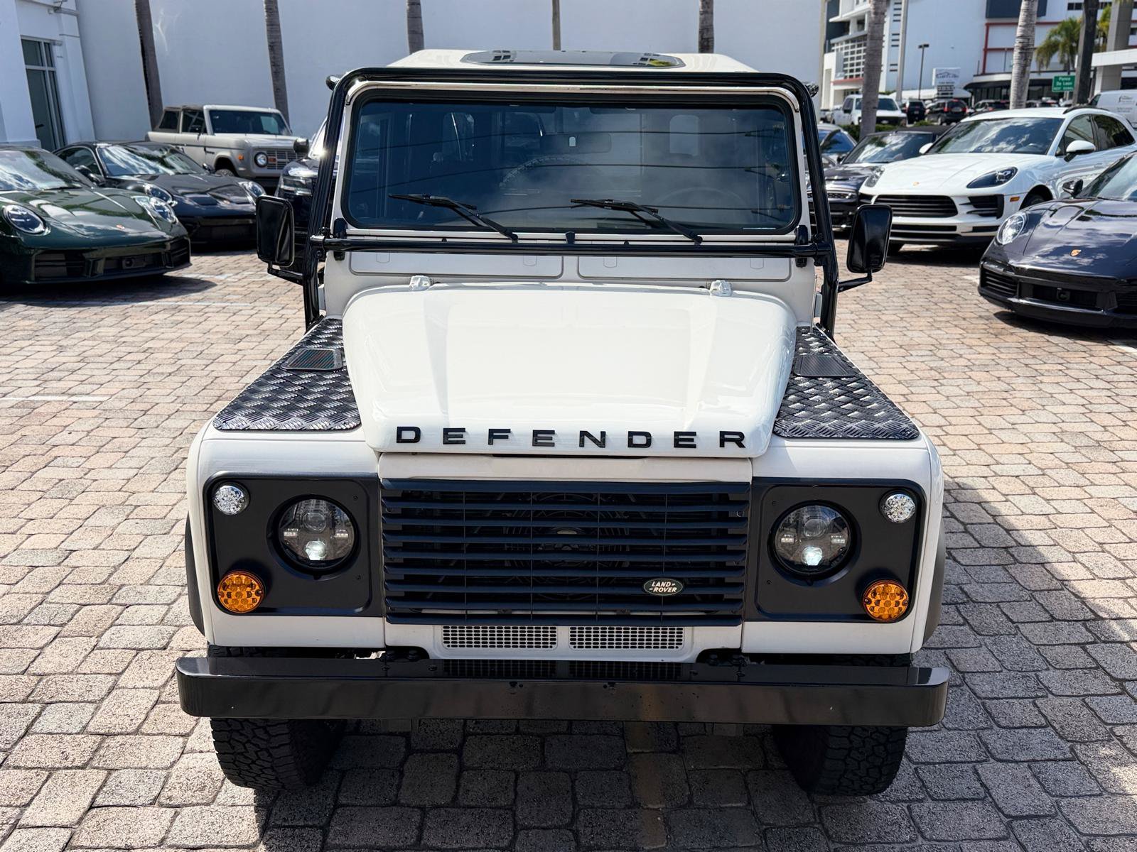 Used 1997 Land Rover Defender 90 AWD/4WD image 3