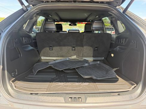 Used 2021 Ford Edge ST w/ Equipment Group 401A AWD/4WD image 15