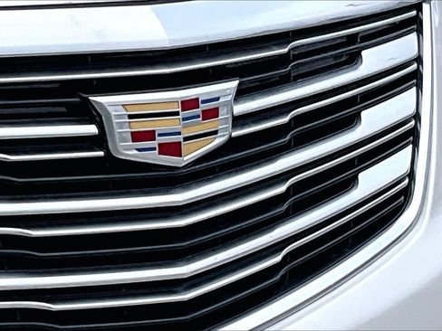 Used 2019 Cadillac XT5 Luxury FWD image 11