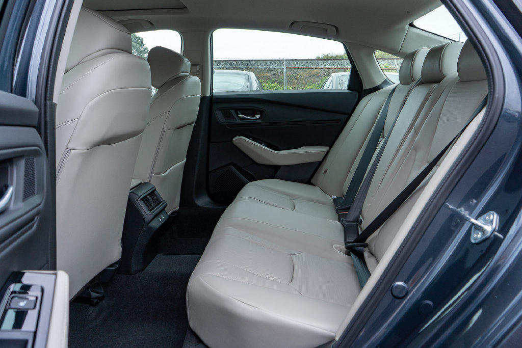 New 2026 Honda Accord Touring image 11