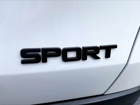 Certified 2024 Honda HR-V Sport image 10