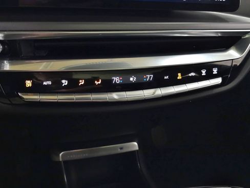 Certified 2024 Cadillac Lyriq Tech w/ Driver Assist Package AWD/4WD image 32
