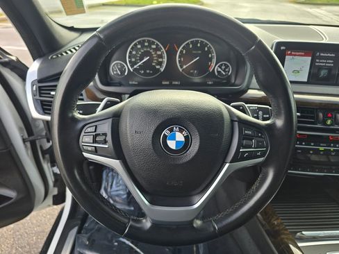 Used 2018 BMW X5 xDrive40e image 14