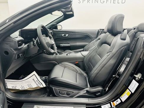 New 2025 Ford Mustang GT Premium image 33