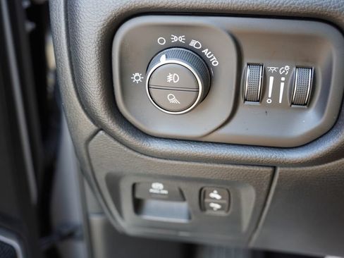 Certified 2025 RAM 1500 Laramie AWD/4WD image 26