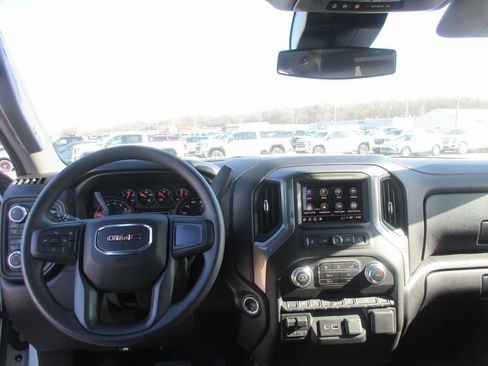 New 2026 GMC Sierra 1500 Pro w/ Pro Value Package image 15