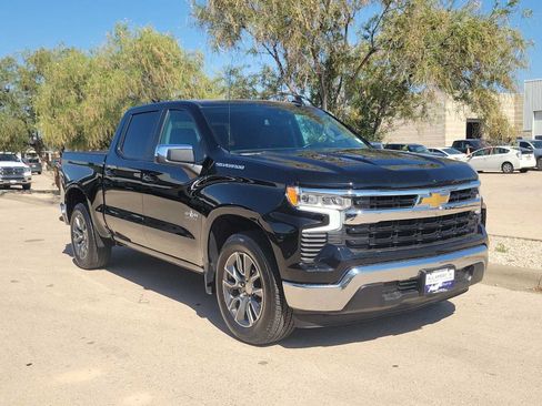 Used 2026 Chevrolet Silverado 1500 LT RWD image 2