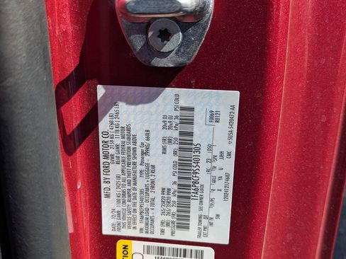 Used 2025 Ford Mustang GT Premium RWD image 26