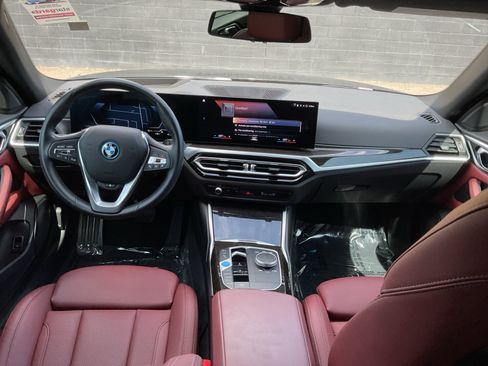 Used 2023 BMW i4 eDrive35 w/ Premium Package RWD image 17