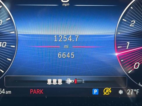 Used 2025 Mercedes-Benz CLA 250 4MATIC image 16