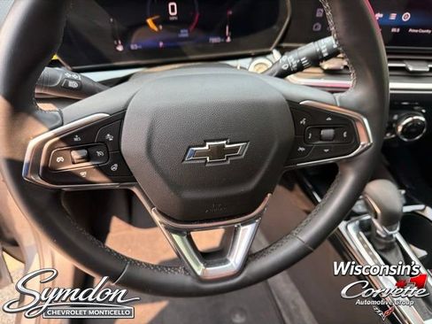Used 2025 Chevrolet Trax ACTIV w/ Driver Confidence Package FWD image 11