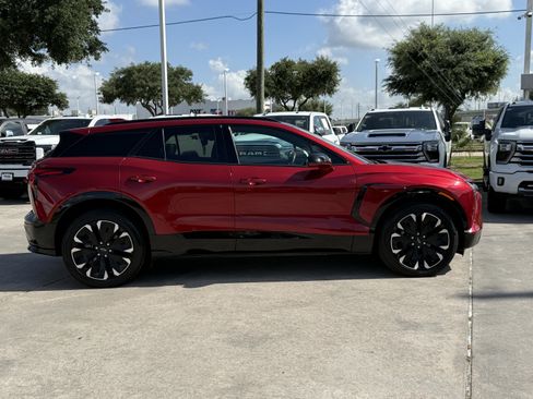 Used 2024 Chevrolet Blazer EV RS AWD/4WD image 3