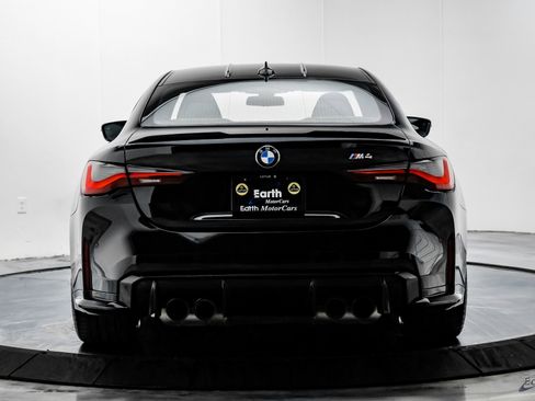 Used 2021 BMW M4 Coupe w/ Executive Package image 10