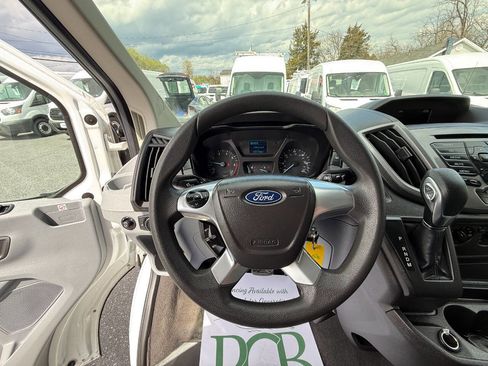 Used 2019 Ford Transit 350 XLT image 6