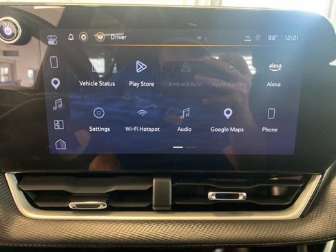 Used 2025 Chevrolet Equinox LT AWD/4WD image 20