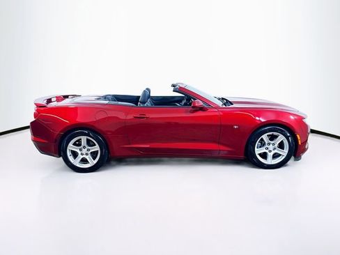 Used 2021 Chevrolet Camaro LT image 22