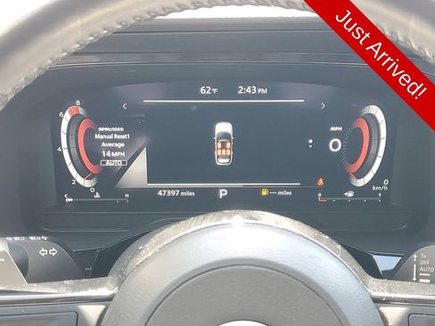 Used 2023 Nissan Pathfinder Platinum AWD/4WD image 31