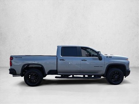 Certified 2025 Chevrolet Silverado 2500 Custom w/ Custom Value Package image 4