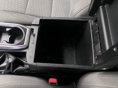 Used 2020 Toyota Tacoma SR5 image 39