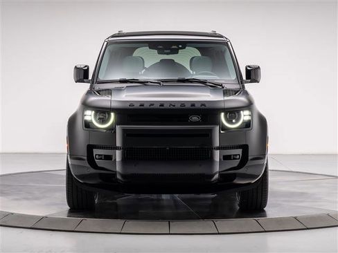 Used 2026 Land Rover Defender 110 X AWD/4WD image 8