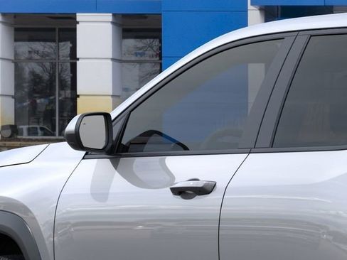 New 2026 Chevrolet Equinox LT image 12