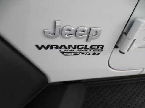Used 2021 Jeep Wrangler Unlimited Sport AWD/4WD image 24