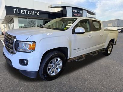Used 2018 GMC Canyon SLE w/ SLE Convenience Package