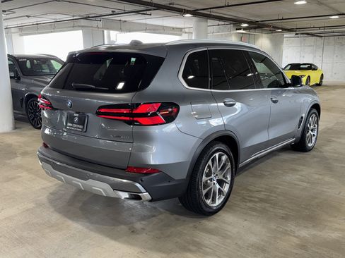 Certified 2026 BMW X5 sDrive40i RWD image 9