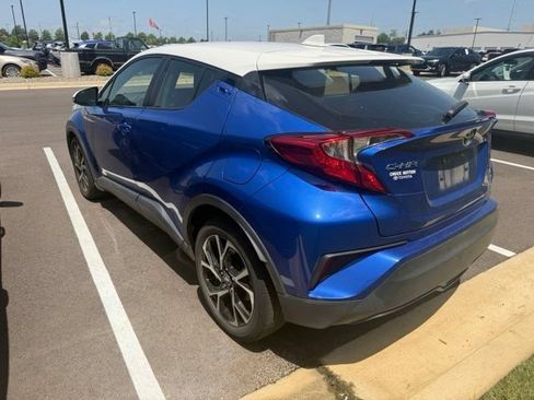 Used 2019 Toyota C-HR XLE FWD image 7
