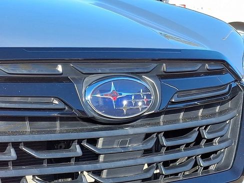 Used 2023 Subaru Forester Premium image 33