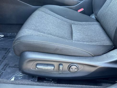 Certified 2023 Honda Accord EX image 15