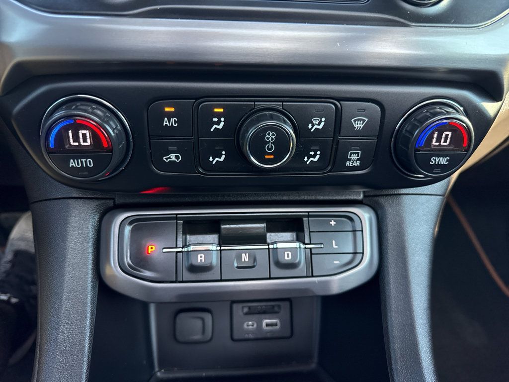 Used 2020 GMC Acadia AT4 w/ Driver Alert Package II AWD/4WD image 30