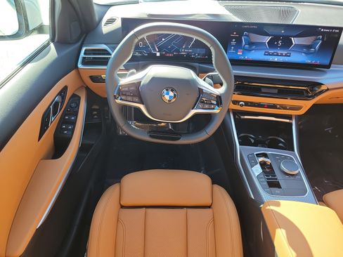 Certified 2025 BMW 330i Sedan w/ Convenience Package image 13