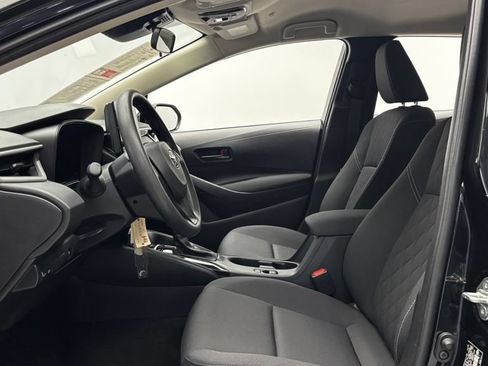 Used 2026 Toyota Corolla LE AWD/4WD image 12