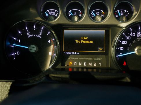 Used 2016 Ford F250 Lariat w/ Lariat Ultimate Package image 16