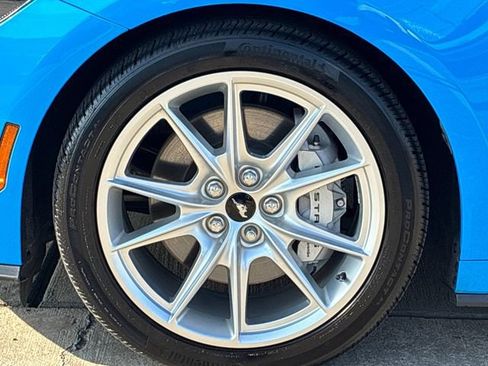 Used 2025 Ford Mustang GT Premium RWD image 31