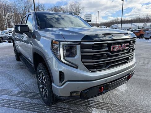 Certified 2025 GMC Sierra 1500 AT4 w/ AT4 Premium Package image 9
