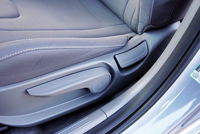 Certified 2026 Hyundai Elantra Sport FWD image 23