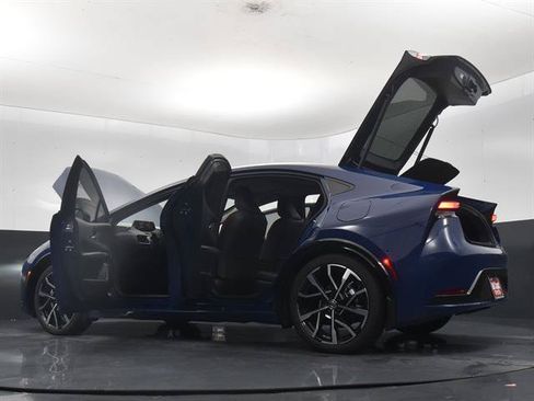 Used 2024 Toyota Prius Prime Premium w/ Advanced Technology Package FWD image 95