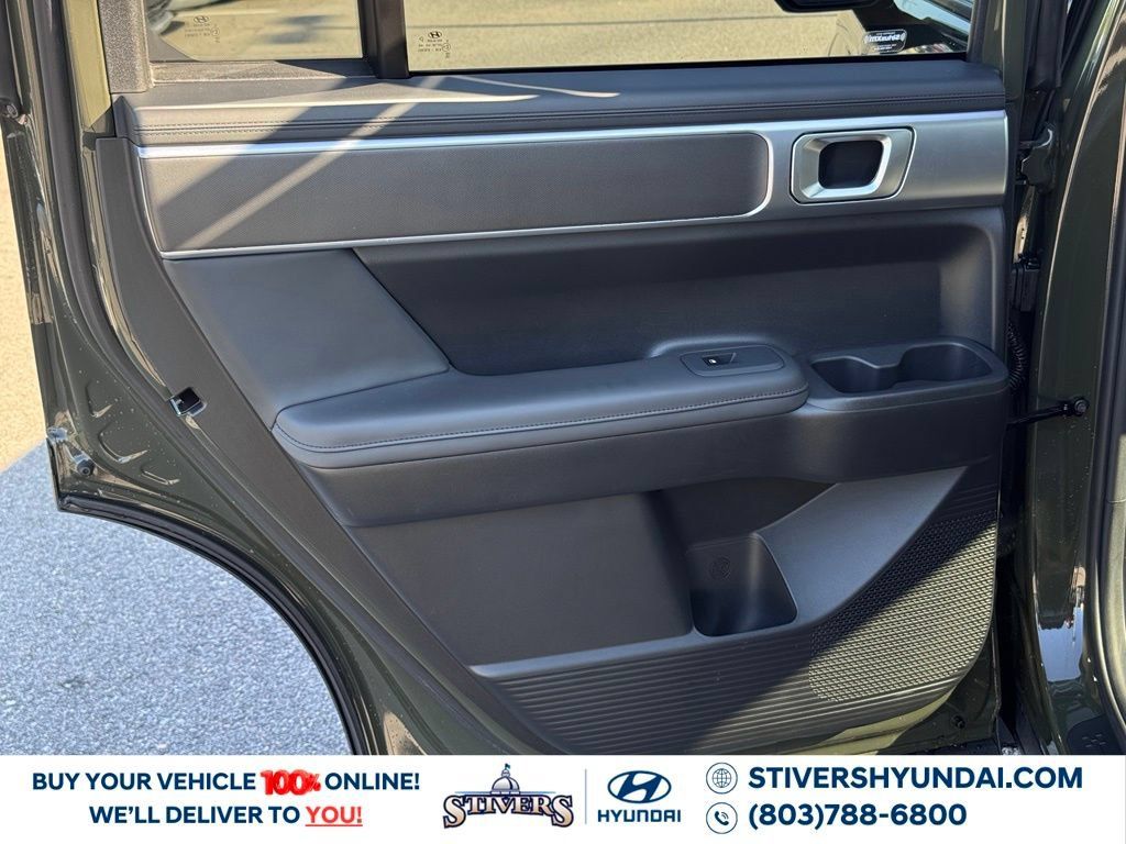 Used 2024 Hyundai Santa Fe SEL FWD image 21