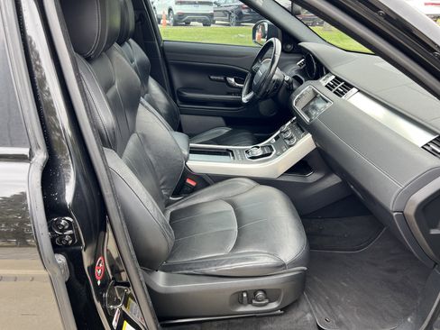 Used 2016 Land Rover Range Rover Evoque SE Premium image 30