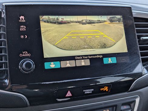 Used 2023 Honda Passport TrailSport image 26